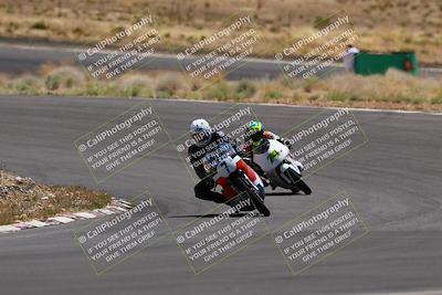 media/Apr-19-2025-AHRMA (Sat) [[3d98ca3309]]/Race/Group 3/turn 4/